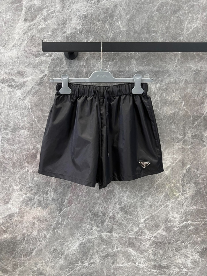 Prada 25SS Early Spring Chic Triangle-Logo Casual Shorts Black