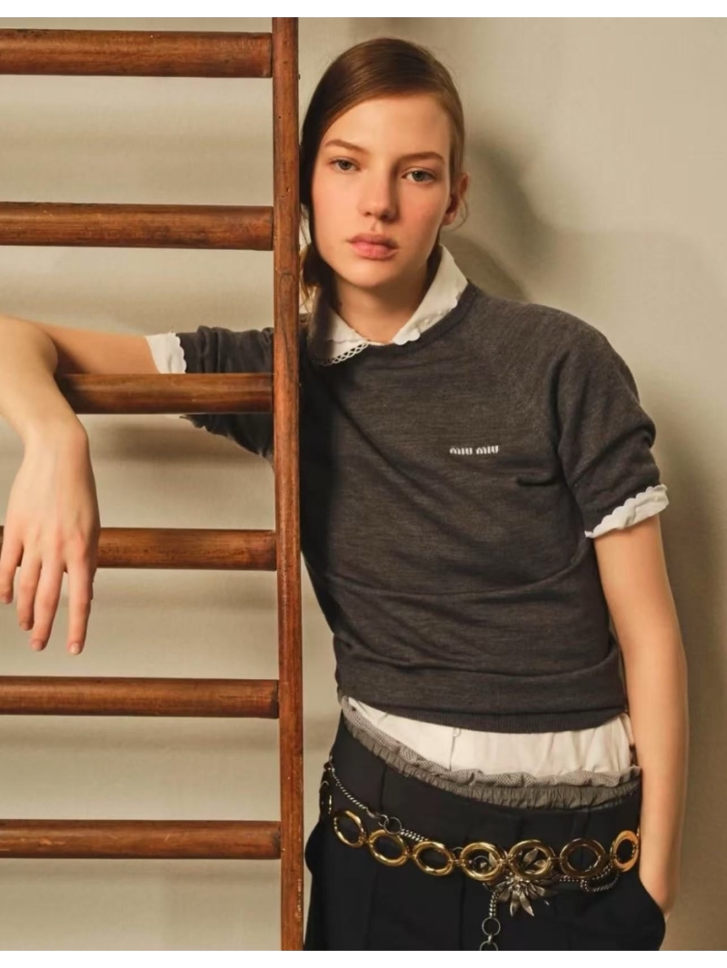 Miu Miu Spring 2025 Knit Short-Sleeve Tops Base Layer Grey Shirt