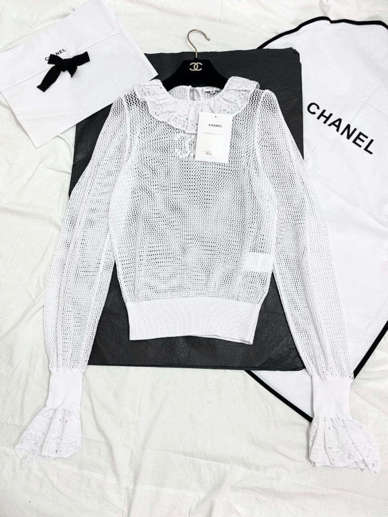 Chanel Coco Girl 25SS Ruffled Lace Knit Hollow Top Blouse – Elegant and Dreamy Limited Edition