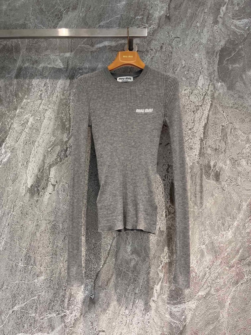 Miu Miu Slim Fit Cashmere Silk Grey Lightweight Knit Sweater