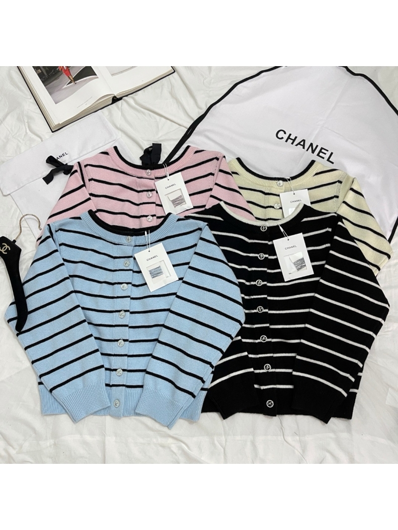 Chanel 25SS Coco Girl 2 Way Wear Striped Knit Cardigan Black – Convertible Off-Shoulder Design