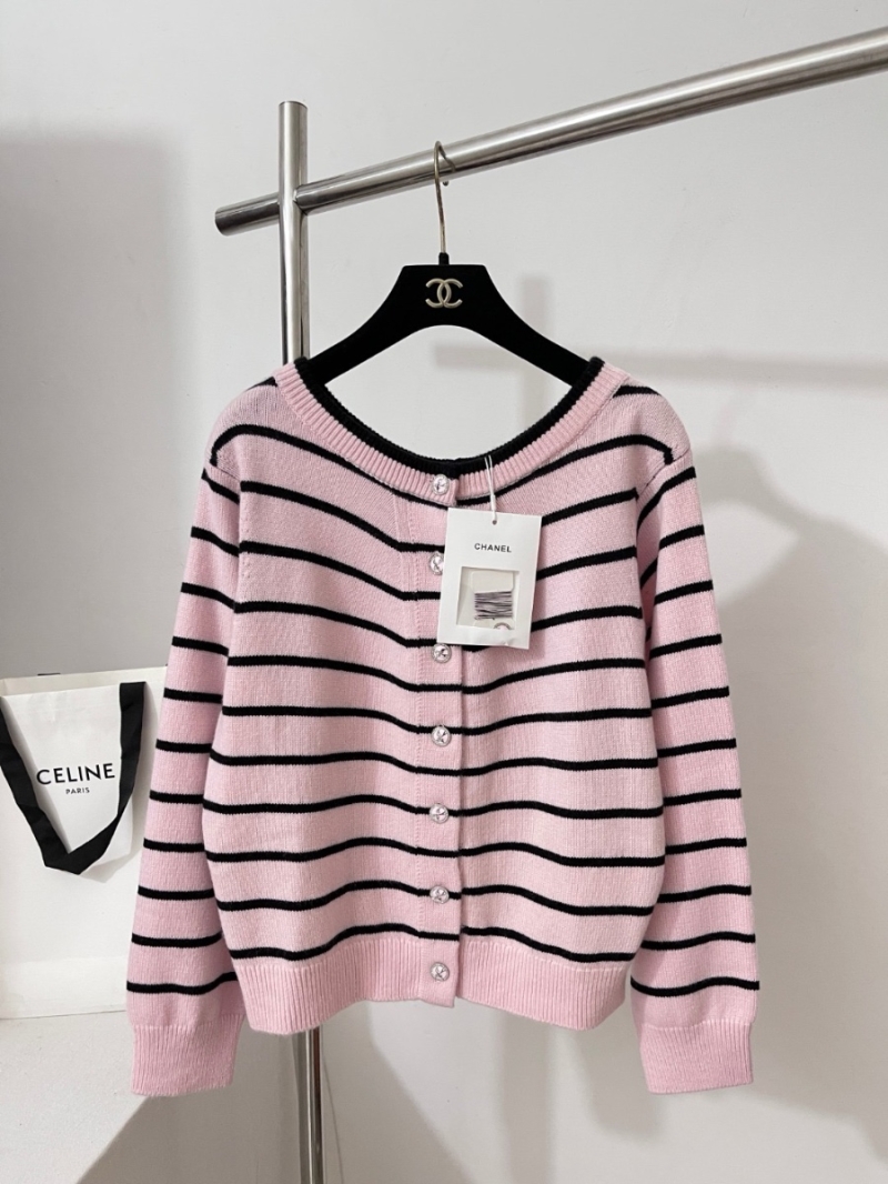 Chanel 25SS Coco Girl 2 Way Wear Striped Knit Cardigan Pink – Convertible Off-Shoulder Design