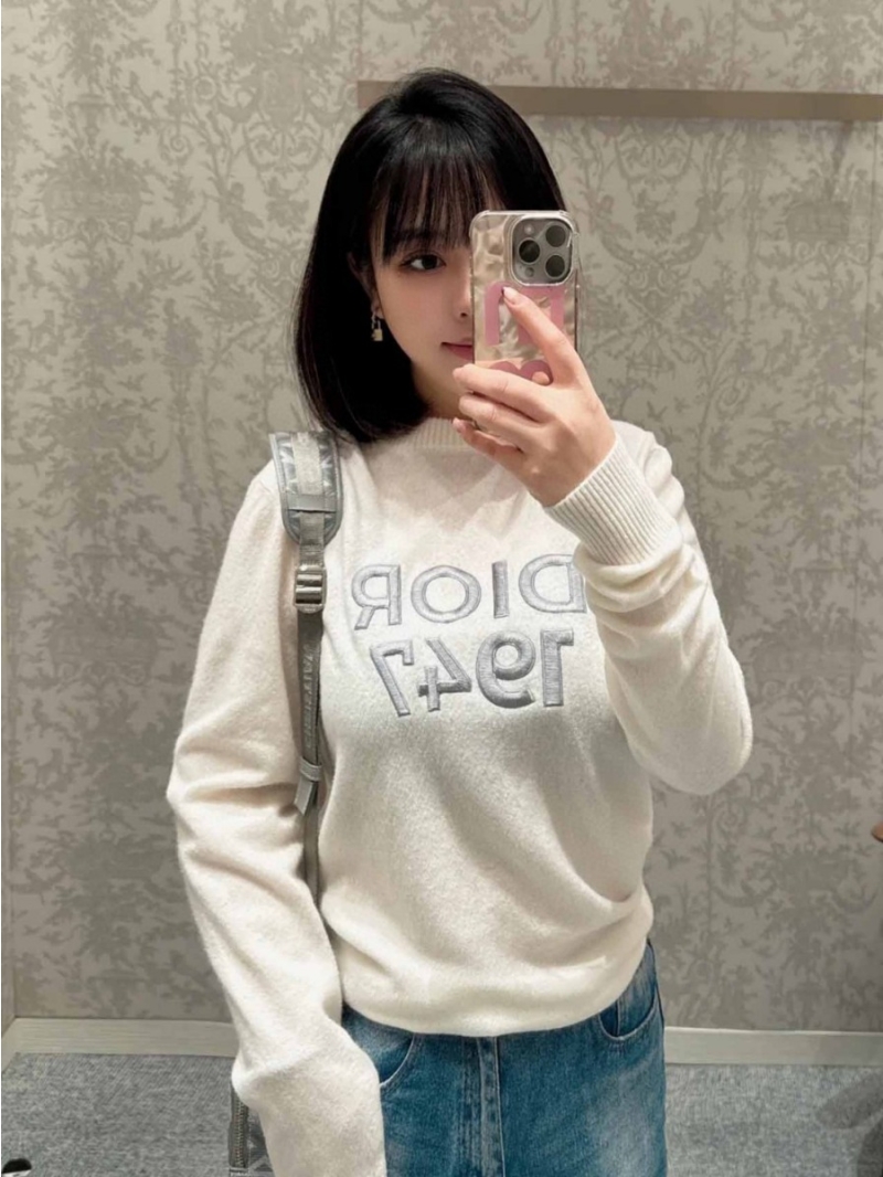 Dior 1947 Embroidered Cashmere Sweater – Cream