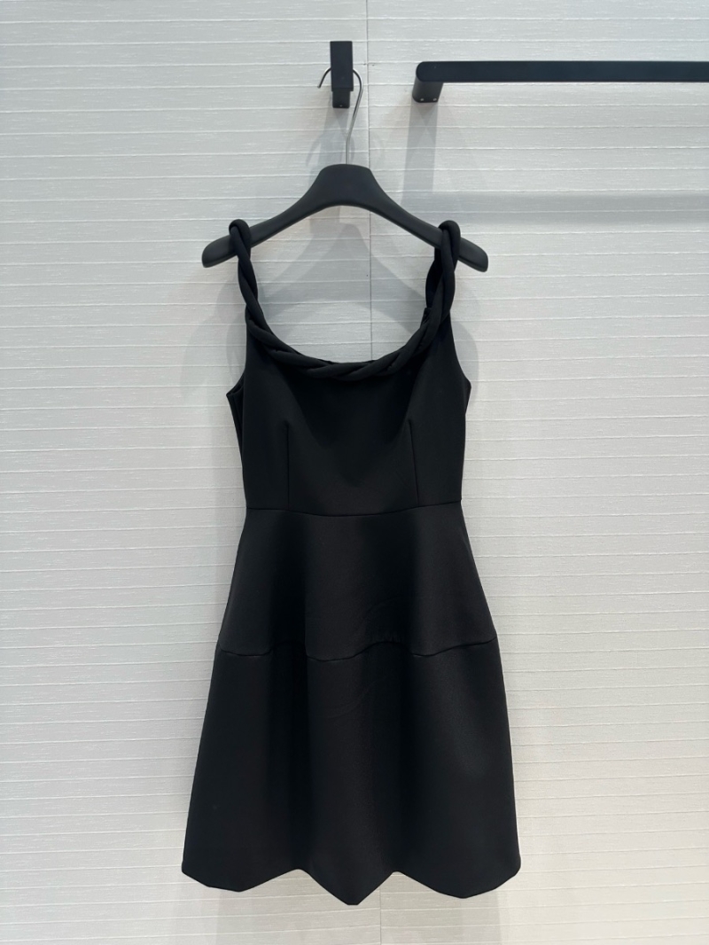 Valentino Early Autumn 2024 Braided Strap Sleeveless Dress Black