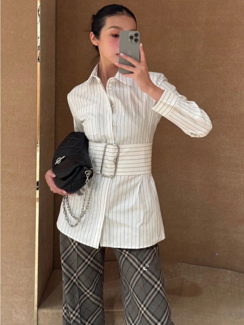 Burberry Striped Waist-Cinched Belted White Shirt - Chic & Sophisticated