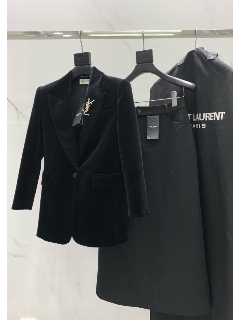 Saint Laurent YSL Velvet Blazer