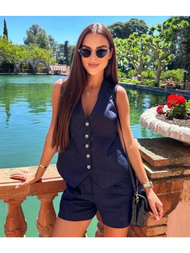 Loro Piana Exclusive Limited-Edition Linen Waistcoat & Shorts Set Blue