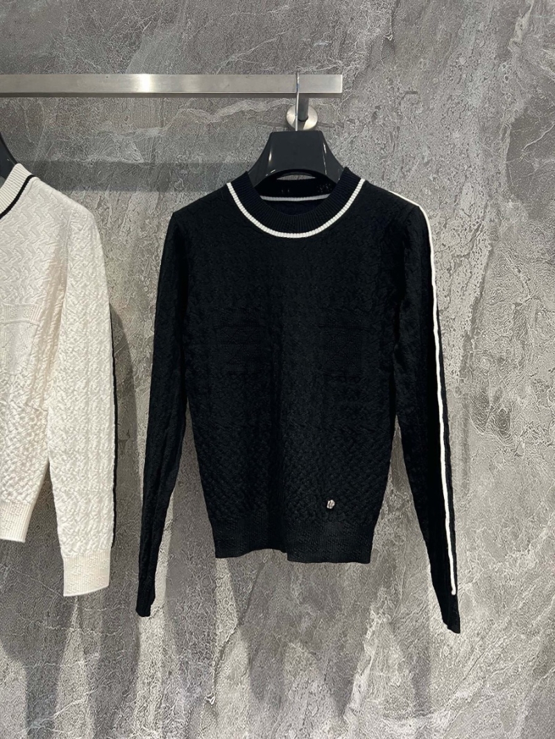 Chanel 23K Cashmere Top in Black