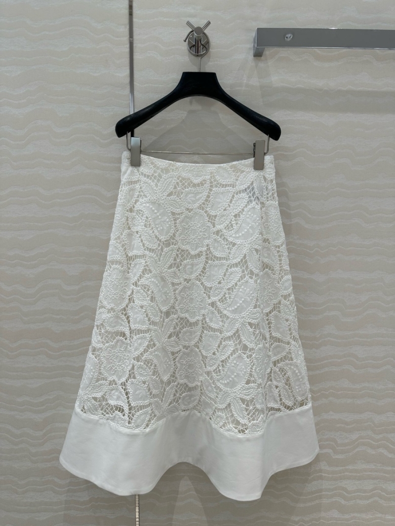 Valentino Resort Embroidered Lace Skirt