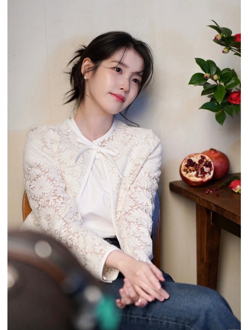 Celine Exclusive Limited-Edition Haute Couture Floral Lace Embroidered Cardigan Jacket