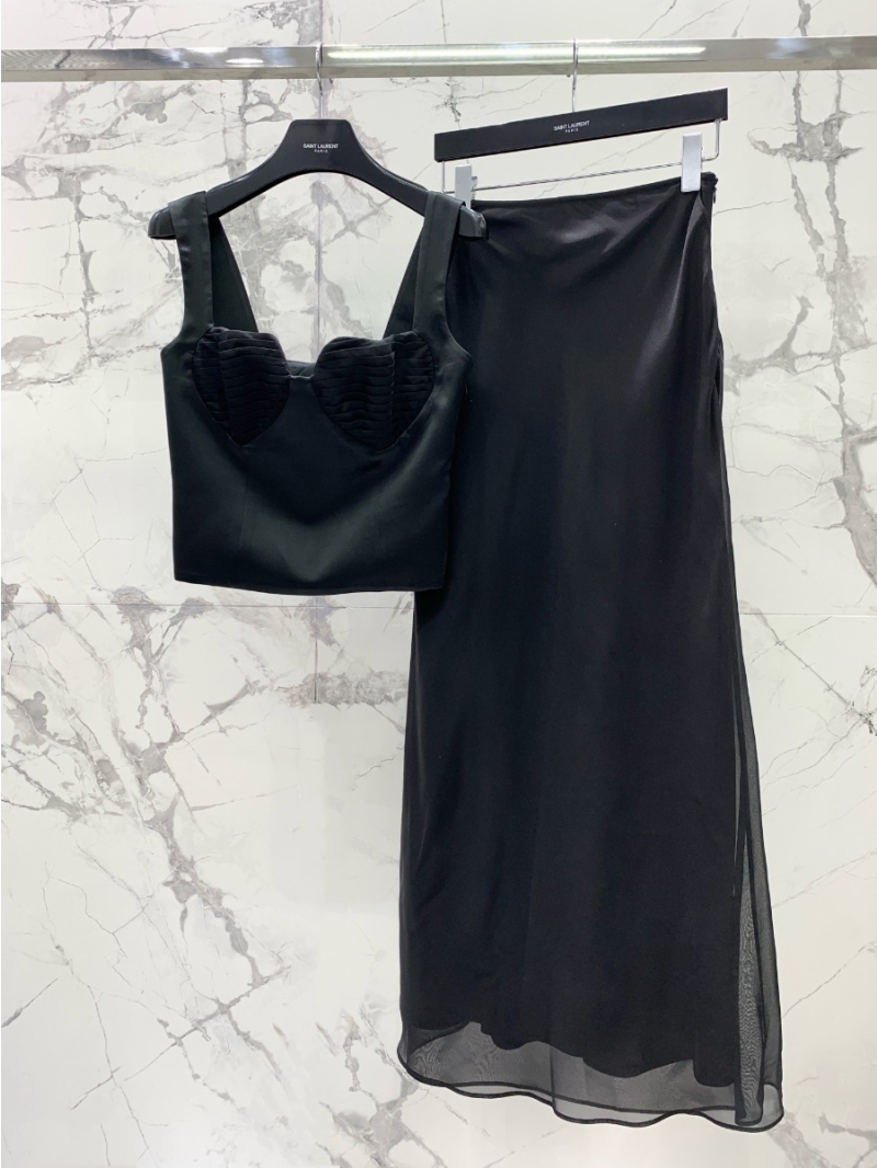 Saint Laurent Sagrada 2024 Exclusive Vintage Collection Heart-Strap Top black