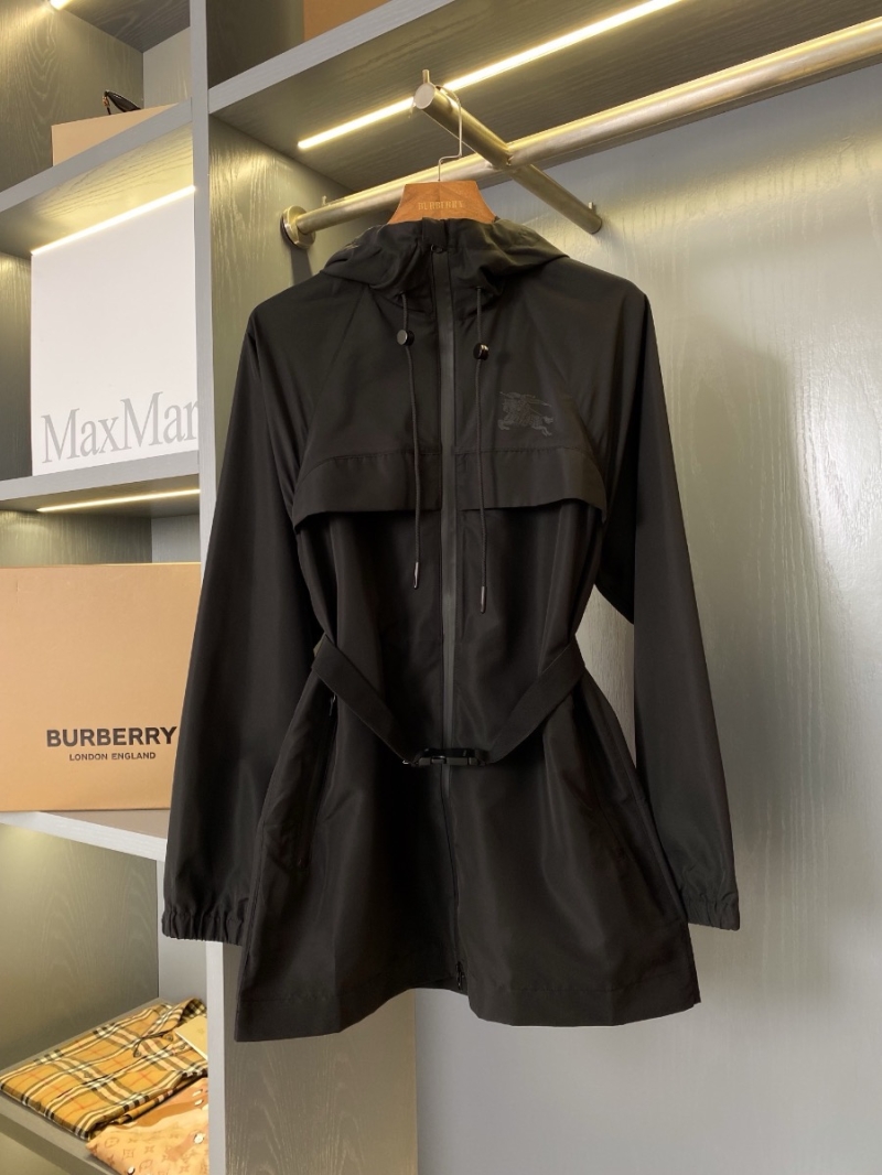 Burberry Equestrian Knight Print Hooded Gabardine Jacket Black