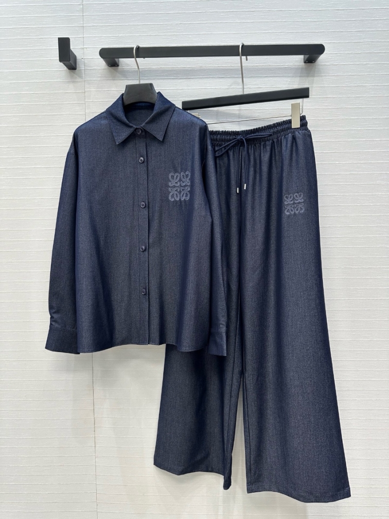 Loewe 25 Exclusive Raw Denim Tencel Shirt - Classic Relaxed Fit with Subtle Embroidery