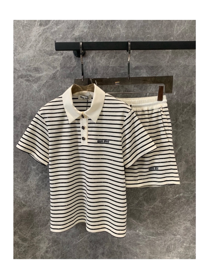 Miu Miu 24SS Spring/Summer Striped Rhinestone Polo Shirt and Drawstring Shorts Set