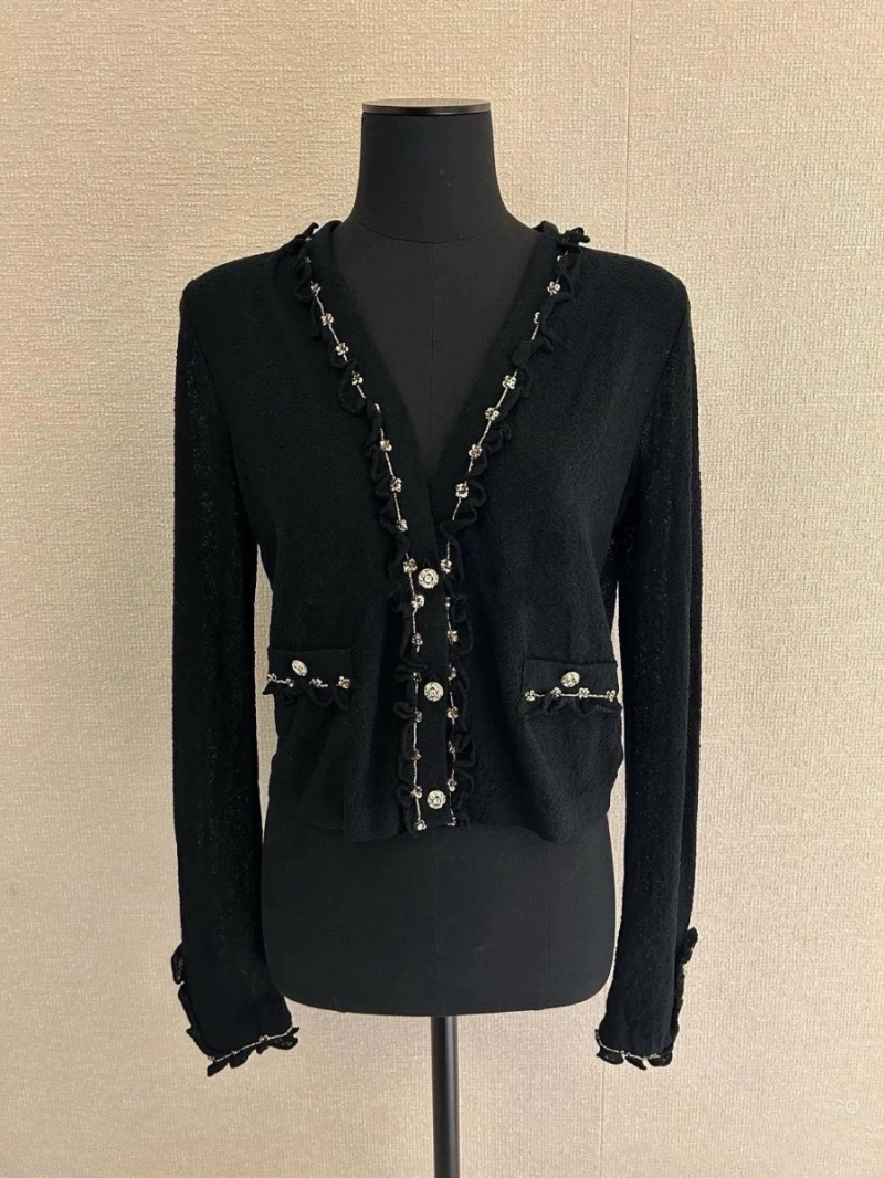 Chanel Coco25a Atelier Collection - V-Neck Knit Cardigan with Floral Lace Trim