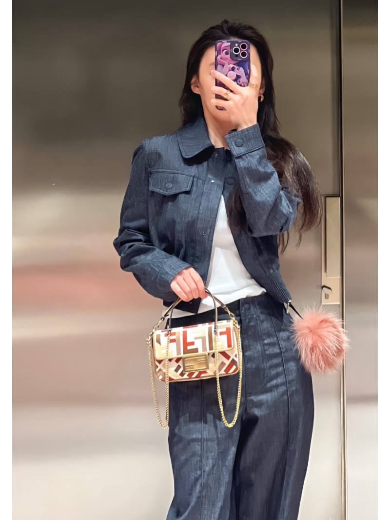 Fendi 25 Exclusive Dark Denim Jacket - Classic Collar, Waist-Cinching Detail, Short Fit