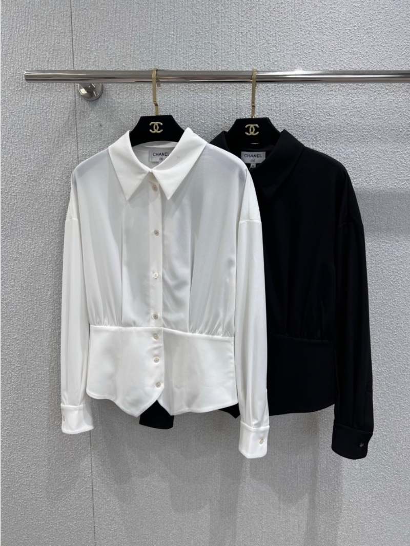 Chanel Early Autumn Exclusive Waist-Cinching Long-Sleeve Blouse in Black | Luxe Custom Logo Shell Buttons & Royal-Inspired Detailing