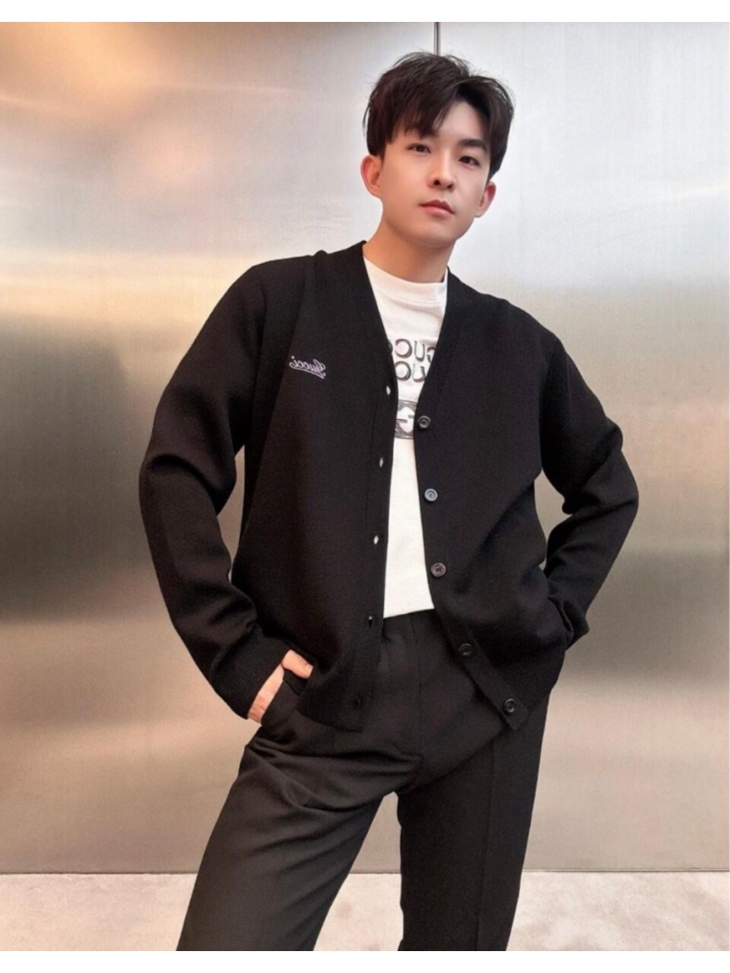 Gucci Classic Logo Embroidered Wool Cardigan