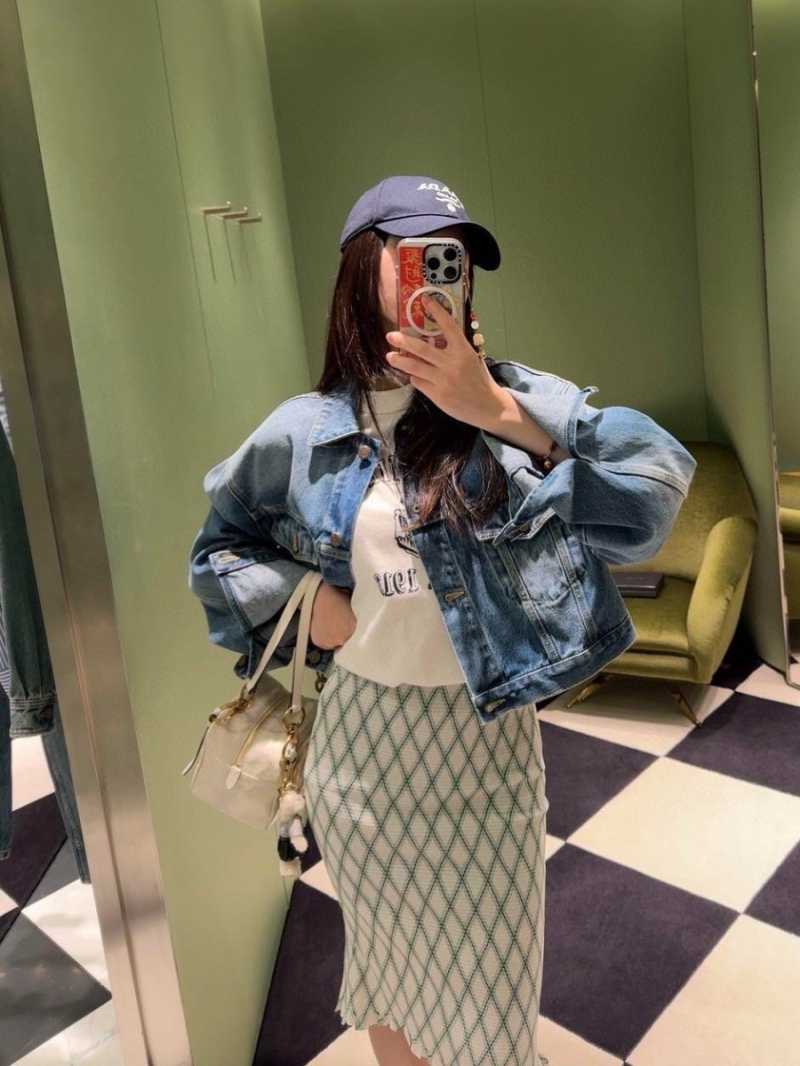 Prada Leather-Tag Denim Cropped Jacket – Timeless Versatility and Style