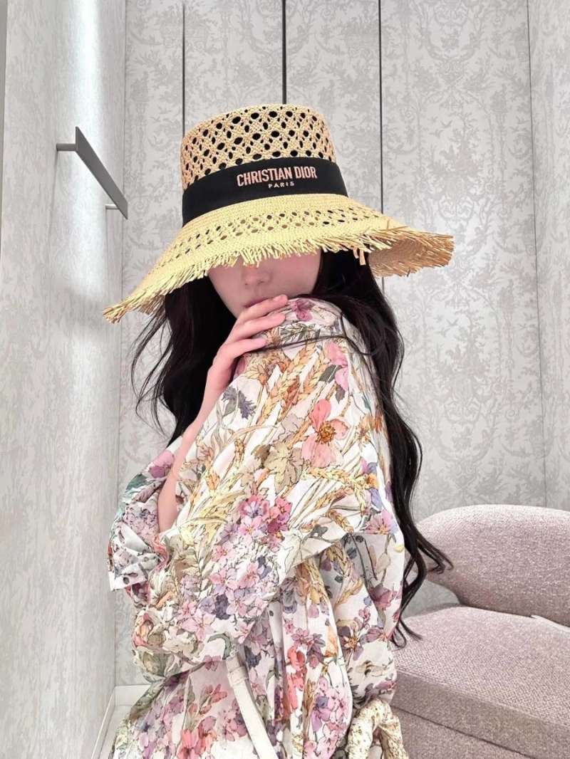 Dior Spring 2025 New Colorful Floral Print Shirt – Elegant Spring Collection