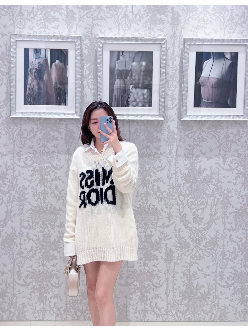 Dio 24FW Fall/Winter Soft Sweater Graffiti Letter Jacquard Silk & Cashmere Blend. Off-White