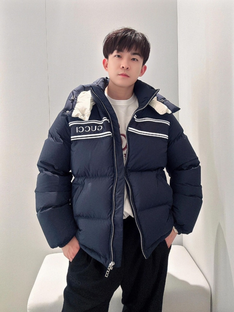 Gucci 24 FW Collection Stylish Hooded Down Jacket in Navy with White Stripes