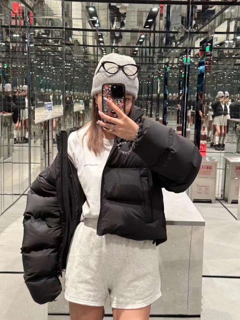 Alexander Wang AW24 Cropped Logo Puffer Jacket - Black