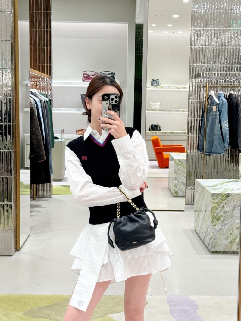 Loewe 25SS Early Spring New Collection Elegant Cable Knit Sleeveless Sweater Vest - Black