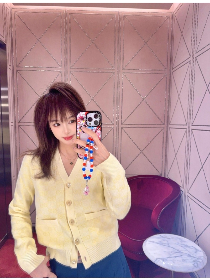 Gucci 25SS Spring/Summer Chic Logo V-Neck Cardigan Yellow