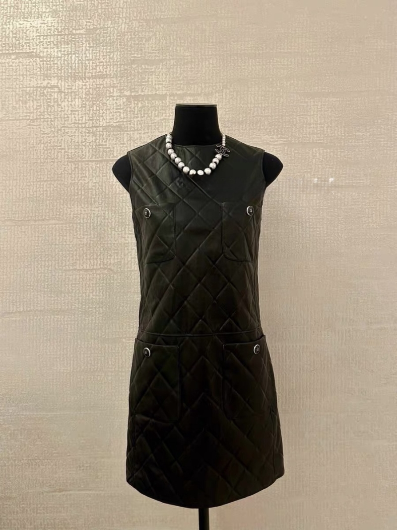 Chanel 25SS Imported  Lambskin Quilted Pocket Dress Limited Edition – Elegant and Versatile