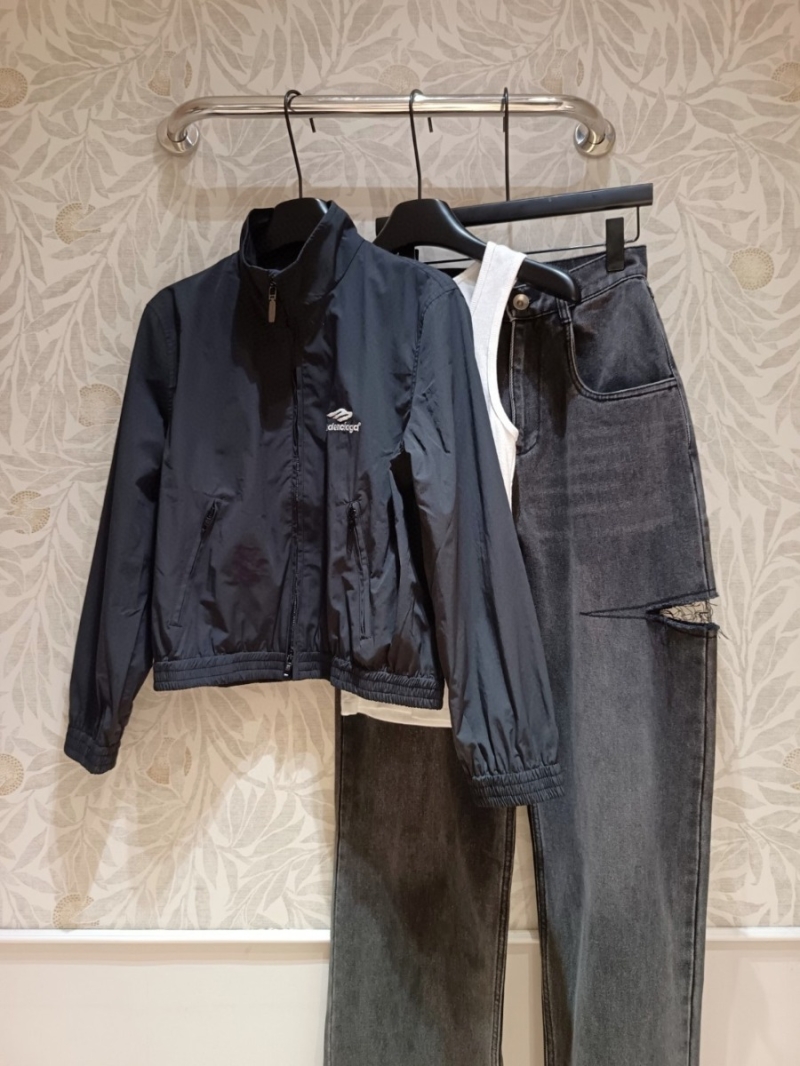 Balenciaga Embroidered Logo Stand-Collar Casual Jacket (Black)