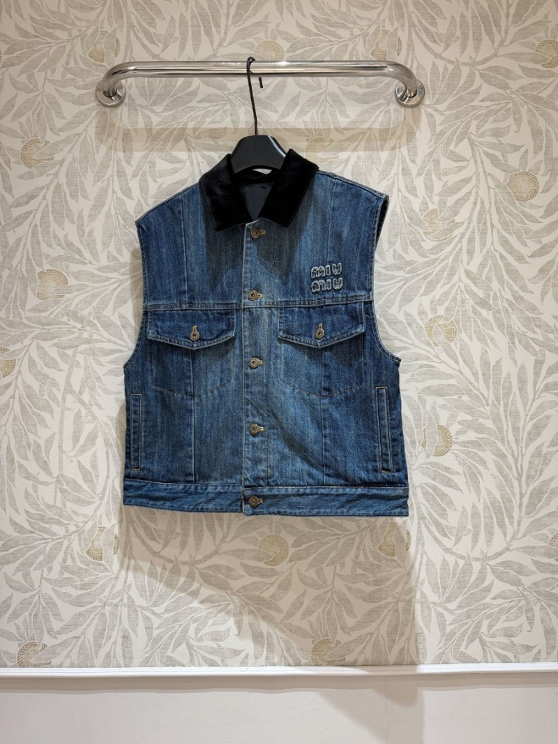 Miu Miu Velvet-Collared Denim Vest - Dark Wash
