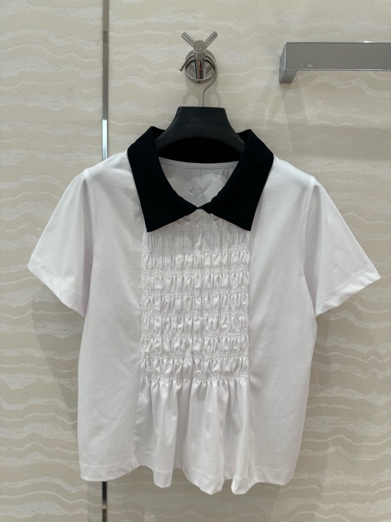 Chanel 25P Coco Embroidered Logo Cotton Short-Sleeve T-Shirt White – Elegant and Youthful