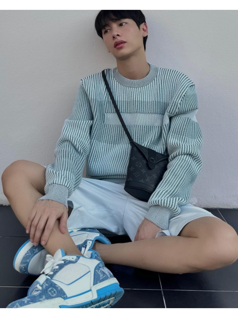 Louis Vuitton LV Park Seo-Bo Light Blue Striped Jacquard Cotton Crewneck Sweater