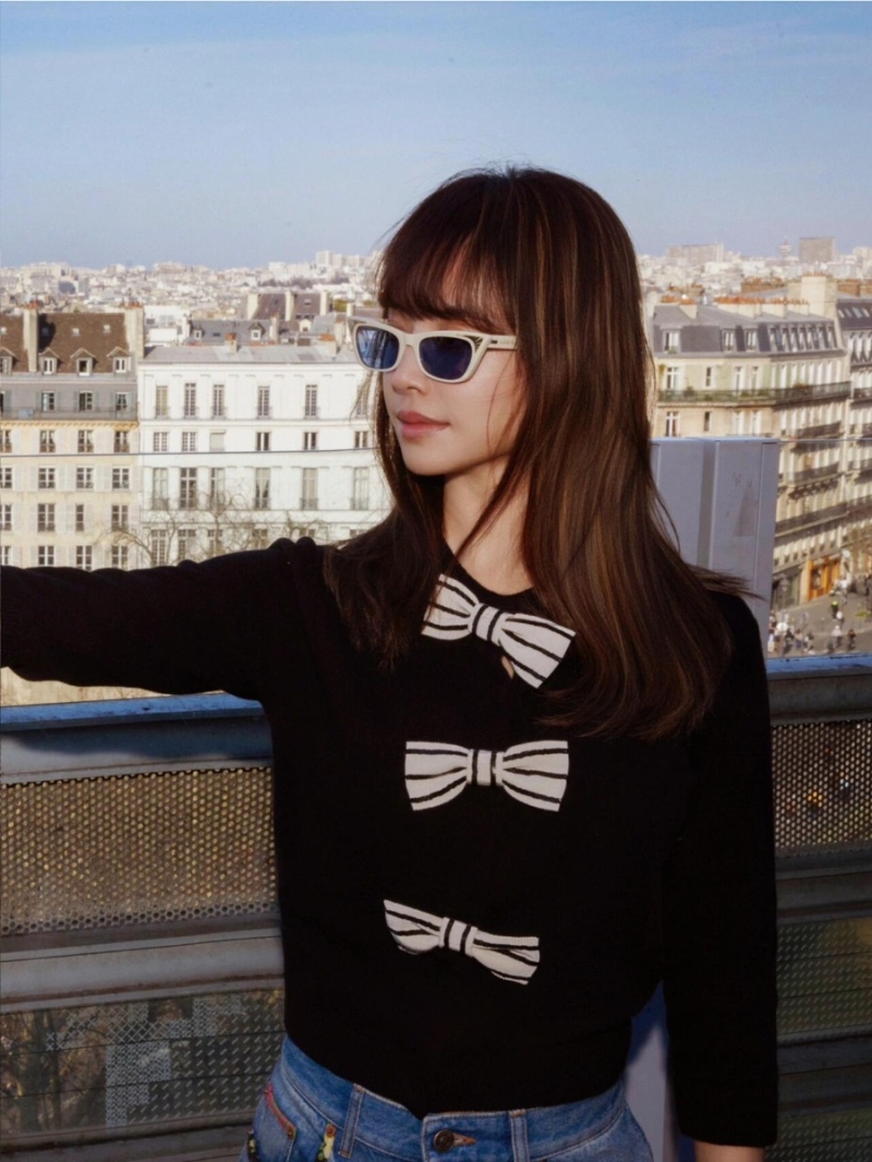 Valentino Bow Elegance Sequined Knit Top Black