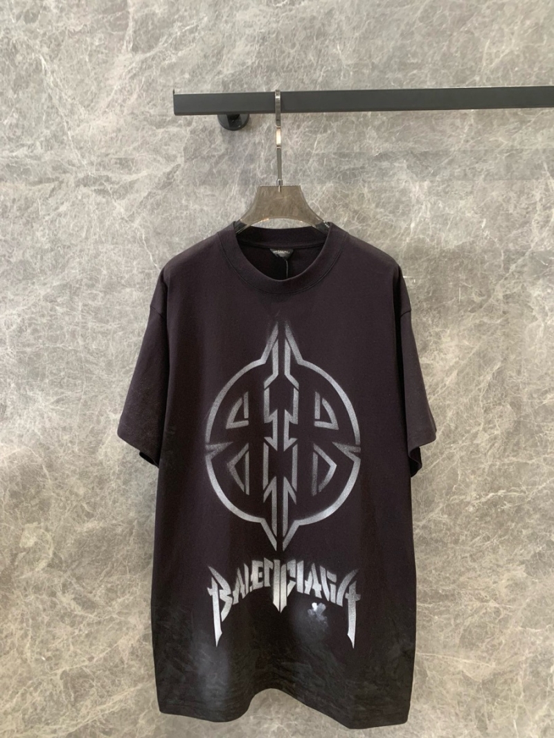 Balenciaga 24Ss Spring/Summer Collection Distressed Logo T-Shirt - Black