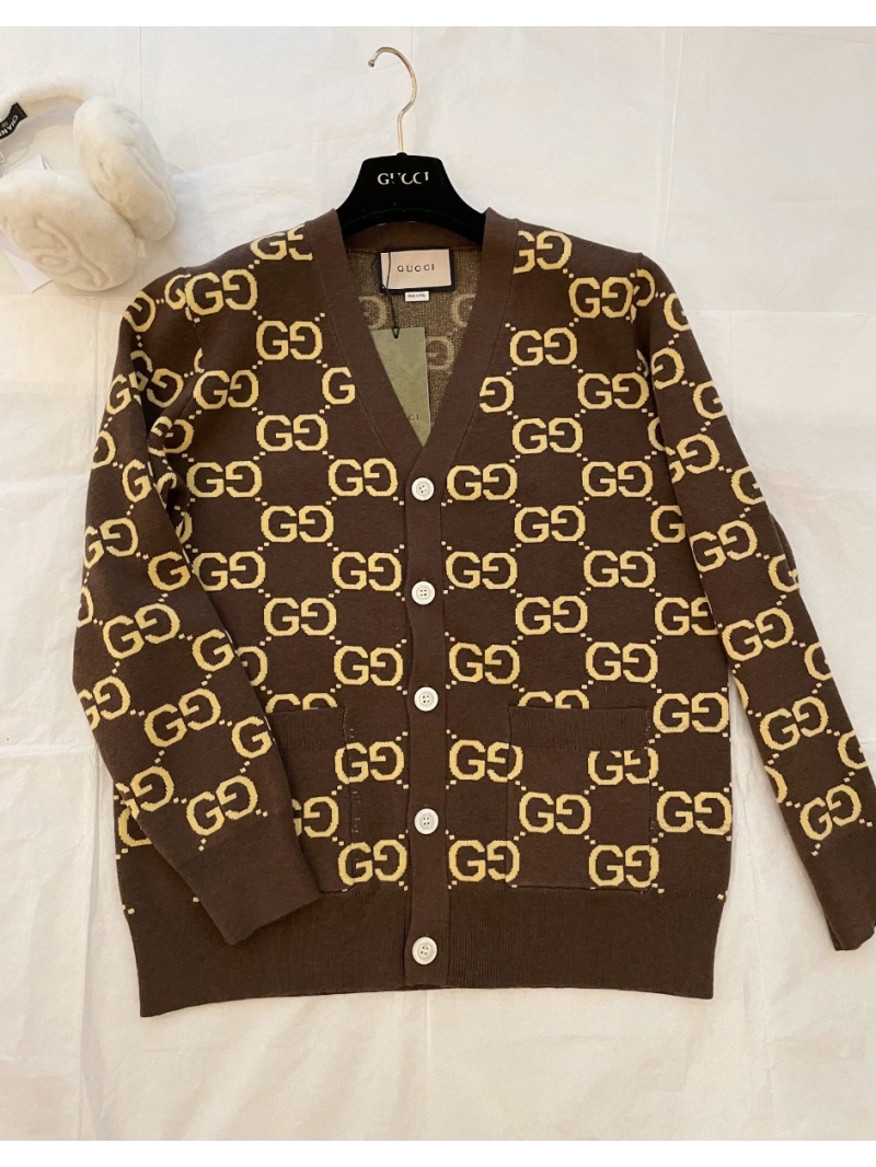 Gucci GG Pattern V-Neck Wool Cardigan in Coffee Brown