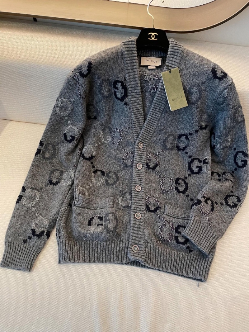Gucci GG 2024 V-Neck Jacquard Cardigan in Gray