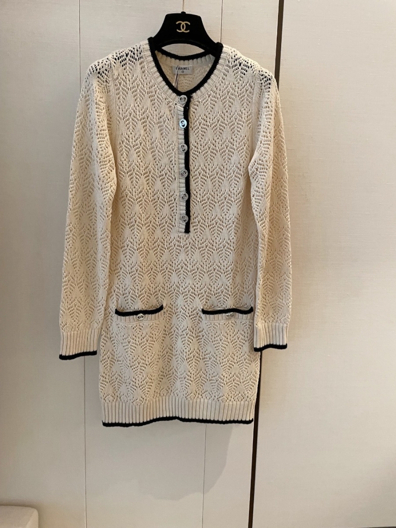 Chanel CC Knitted Cut-Out Dress in Ivory 