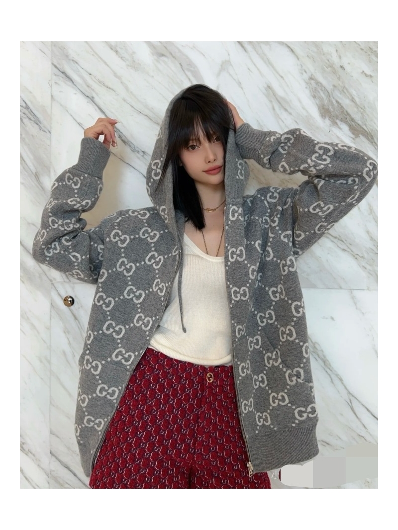 Gucci GG Fall/Winter Reversible Hooded Wool Cardigan Gray