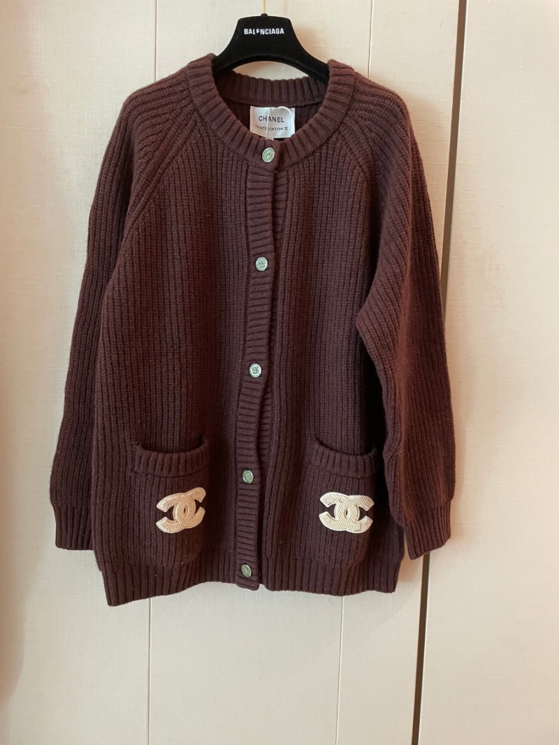 Chanel CC Vintage Collection Cozy Wool Cardigan - Brown