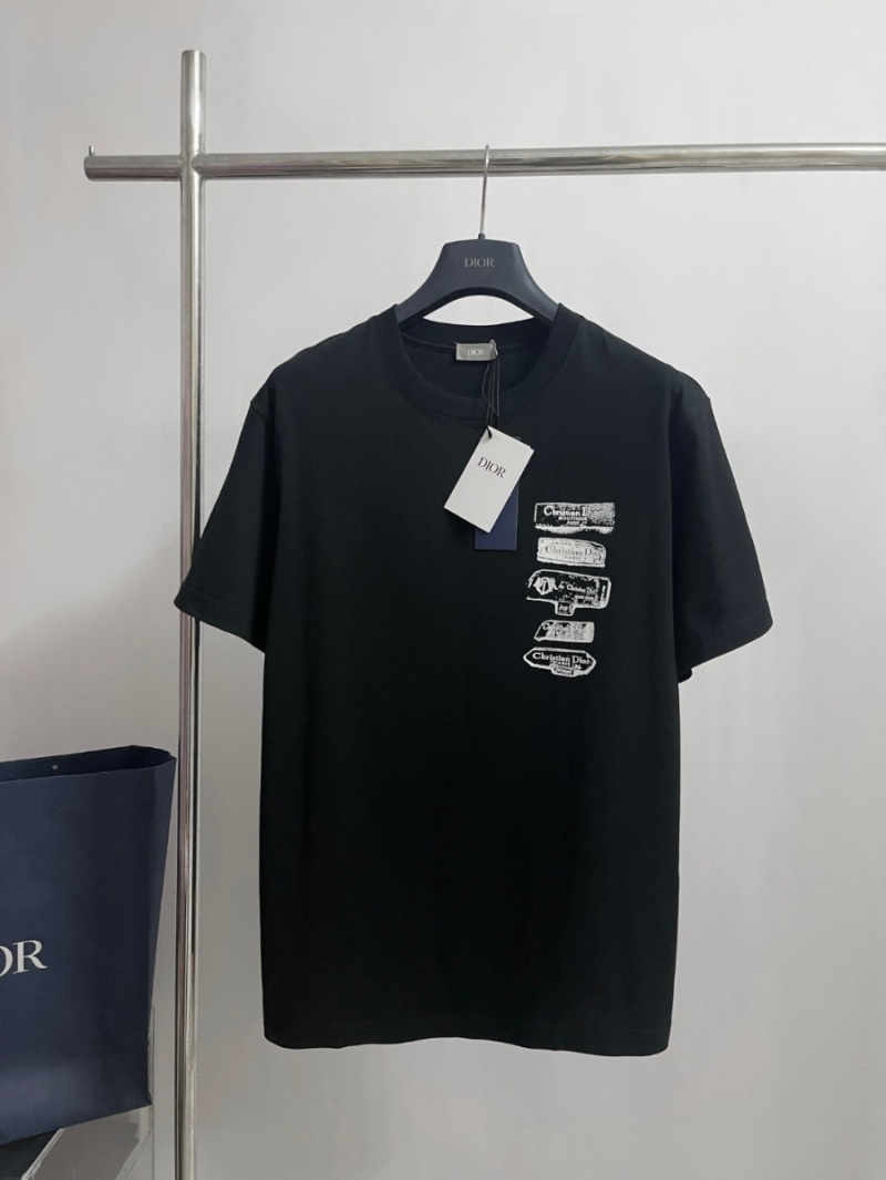 Dior New Velvet Logo T-Shirt – Premium Comfort and Timeless Elegance Black