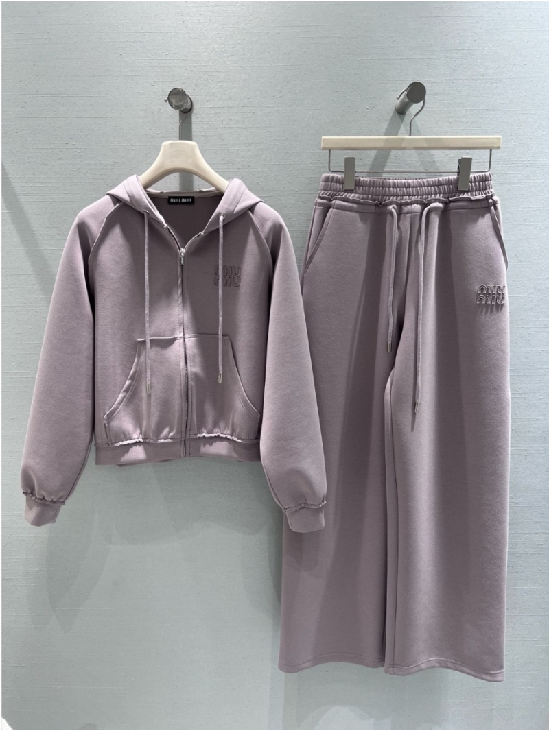 Miu Miu Elevated Space Cotton Tracksuit Set | Dusty Mauve Cropped Zip Hoodie & Wide-Leg Pants | Relaxed Fit Luxury Loungewear