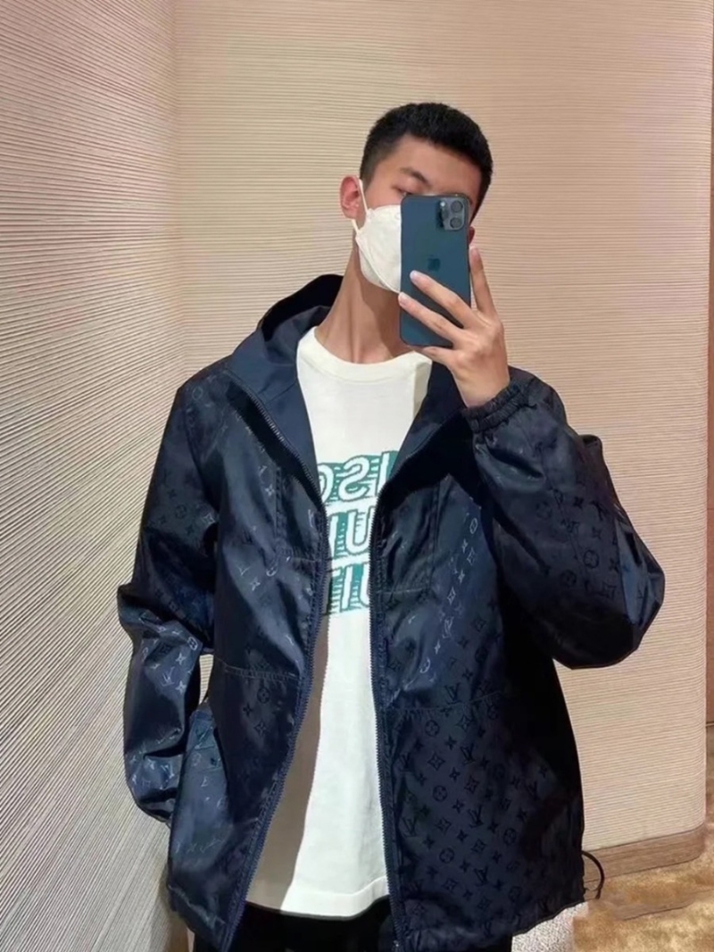 Louis Vuitton LV New Windbreaker Jacket. Black