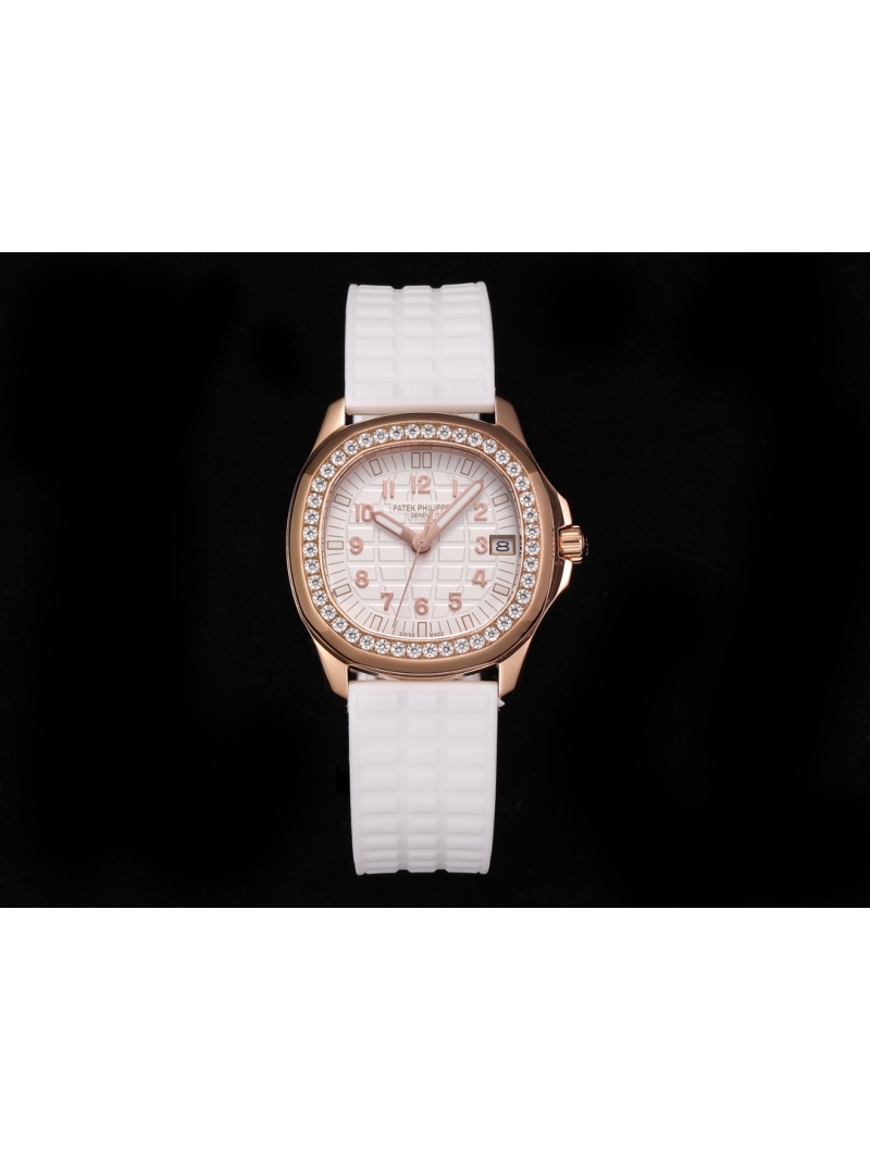 Patek Philippe Aquanaut Luce Haute Joaillerie Rose Gold Watch 5072R-001 with diamond white