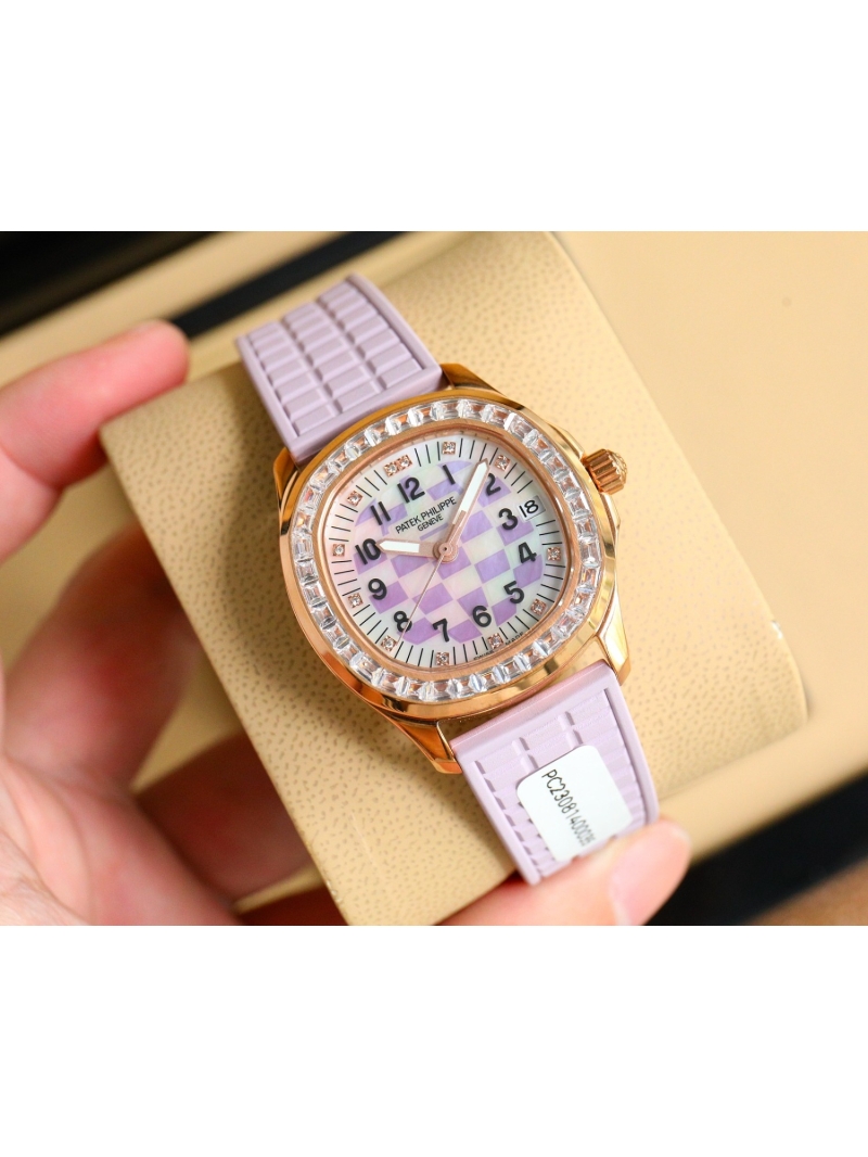 Patek Philippe AQUANAUT watch Series for Women 35mm pink