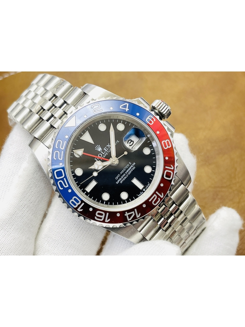 Rolex GMT-Master II 12670 - The Redefined Masterpiece Blue X Red