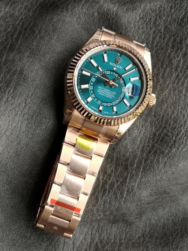 Rolex Oyster Perpetual Sky-Dweller with Original Dimensions Rose Gold Turquiose