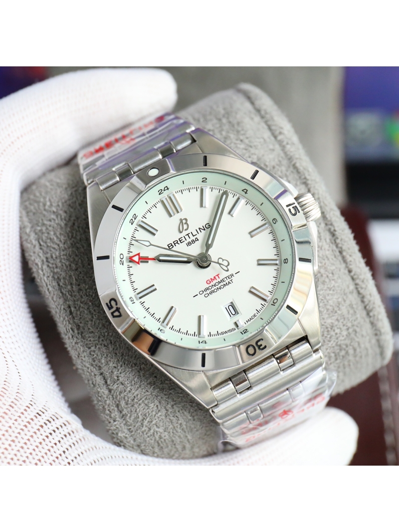 Breitling Chronomat Automatic GMT 40 (A32398101M1A1) White Black