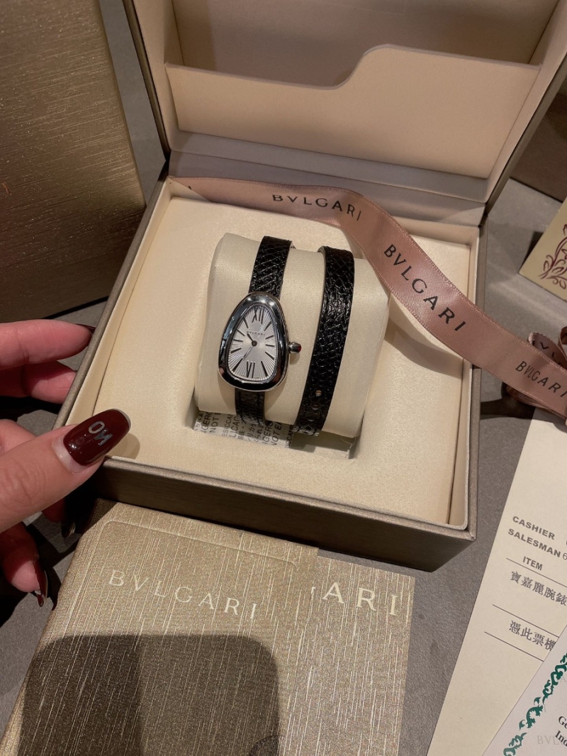 Bvlgari Serpenti Watch Silver tone– The Ultimate Elegance in Timekeeping